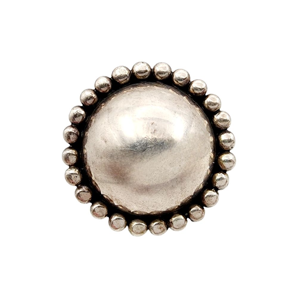 Lot 181: Vintage Sterling Silver Dome Ring Sz 6