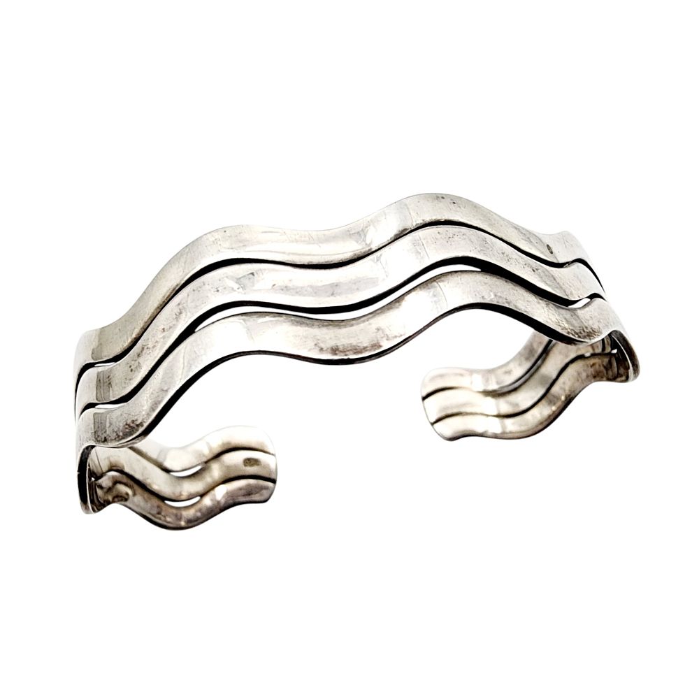 Lot 195: Sterling Silver Wave Cuff Bracelet