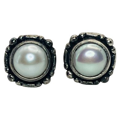 PP, PEARL Sterling Stud Earrings, 3.59 G. PP PEARL Sterling stud earrings 3.59 g