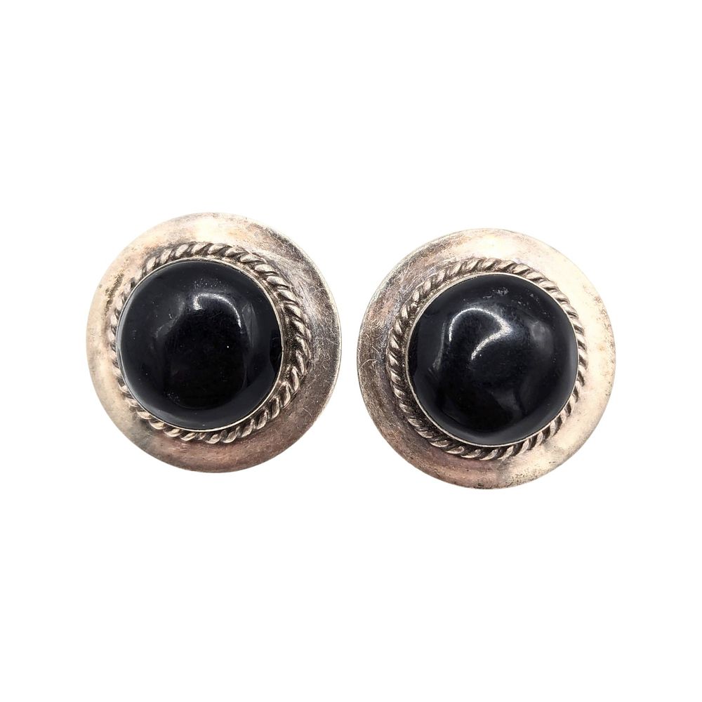 Lot 175: Mexico Taxco Sterling Jet Onyx 16.3g