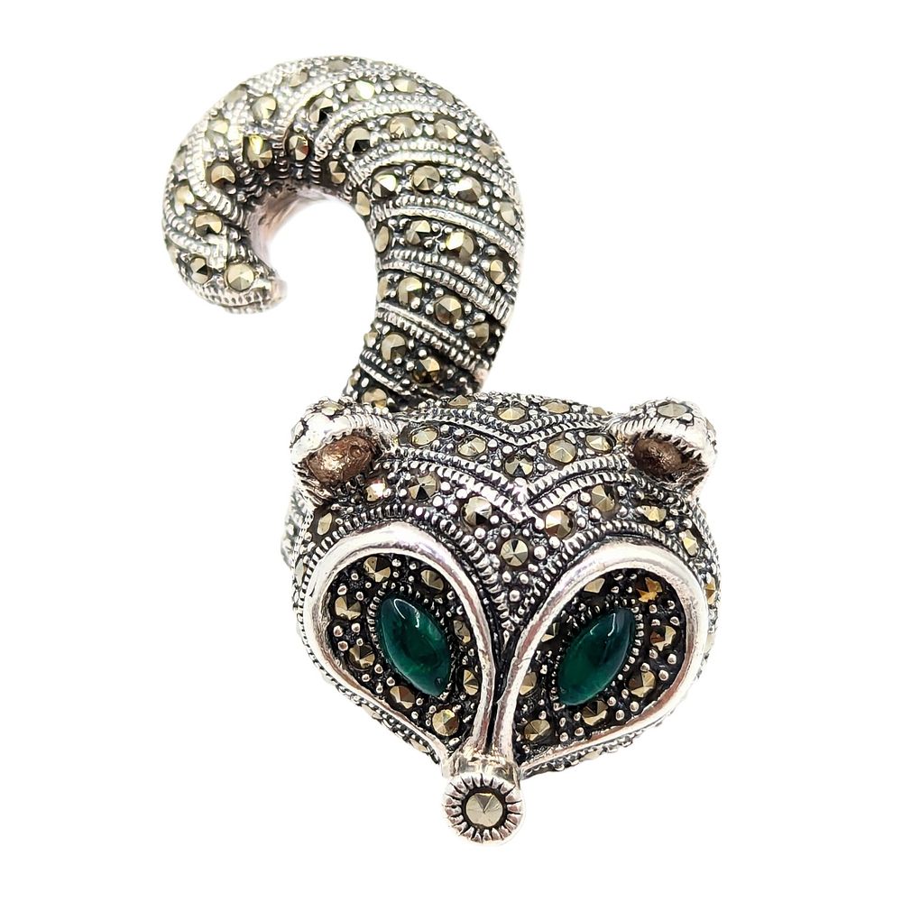 Lot 238: Sterling Marcasite, Green Resin Fox Ring Size 6.5, 19.5g