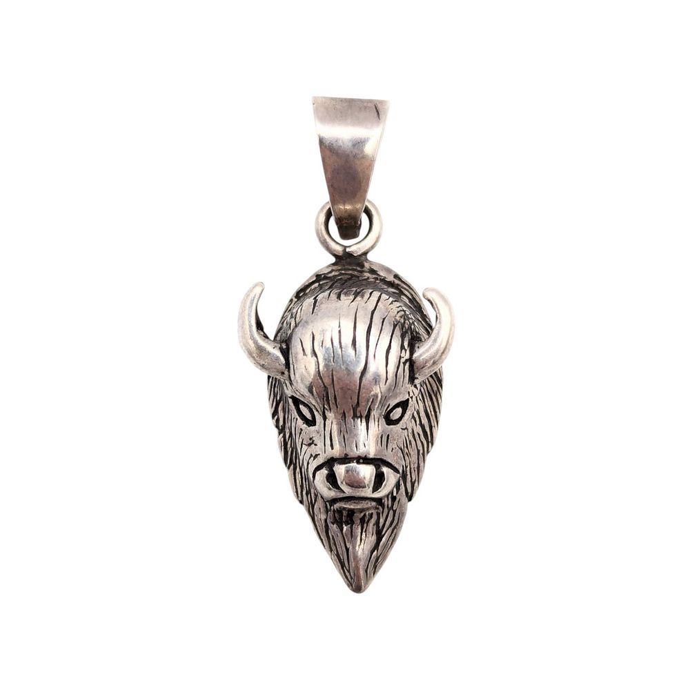 Lot 415: Sterling Buffalo Head Pendant 6.1g