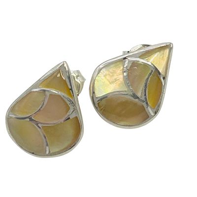 Karen Lalio Zuni Sterling Yellow Shell Earring. Karen Lalio Zuni Sterling Yellow Shell tear drop 