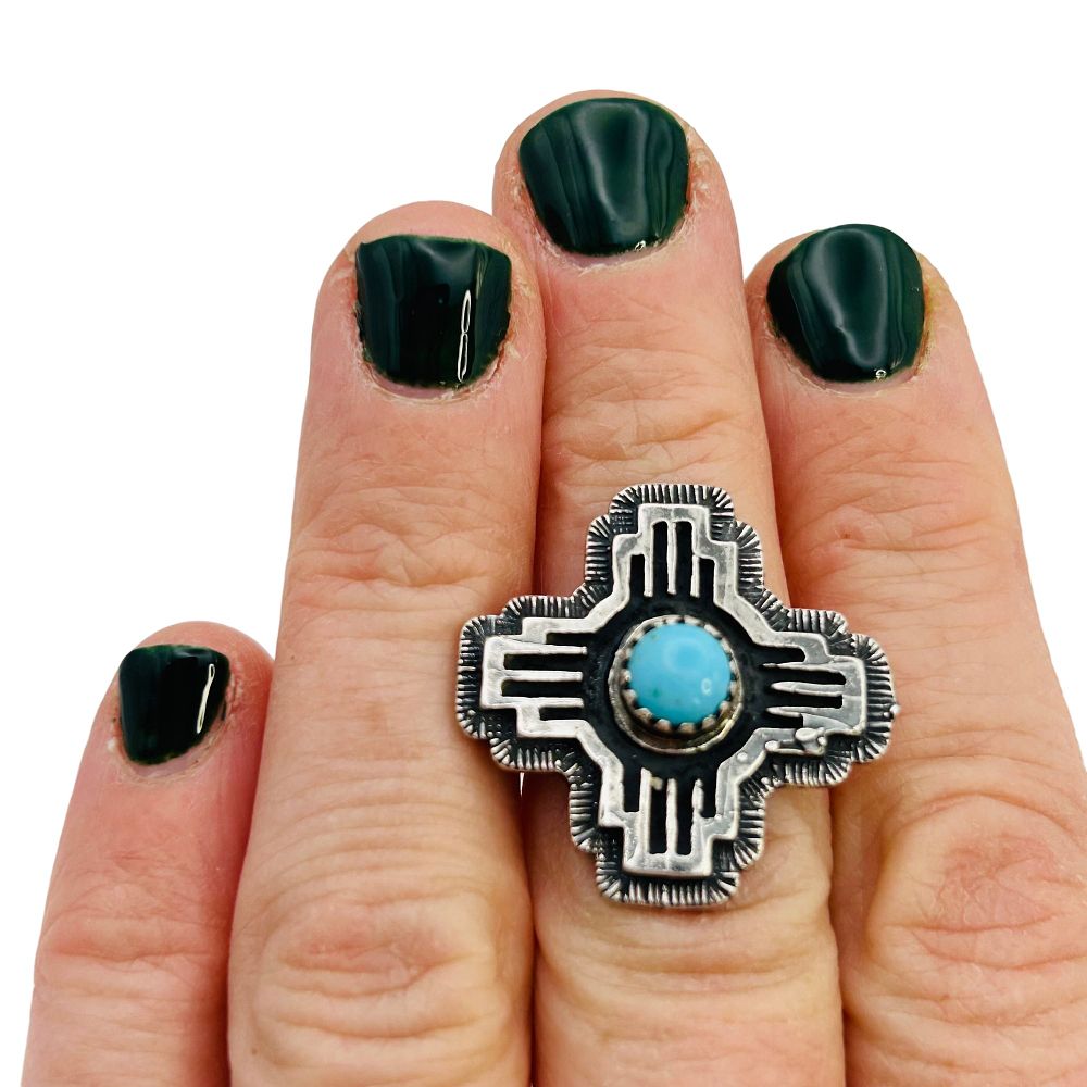 Lot 279: Therese Smith Navajo Sterling Kingman Turquoise Ring SZ 6.5