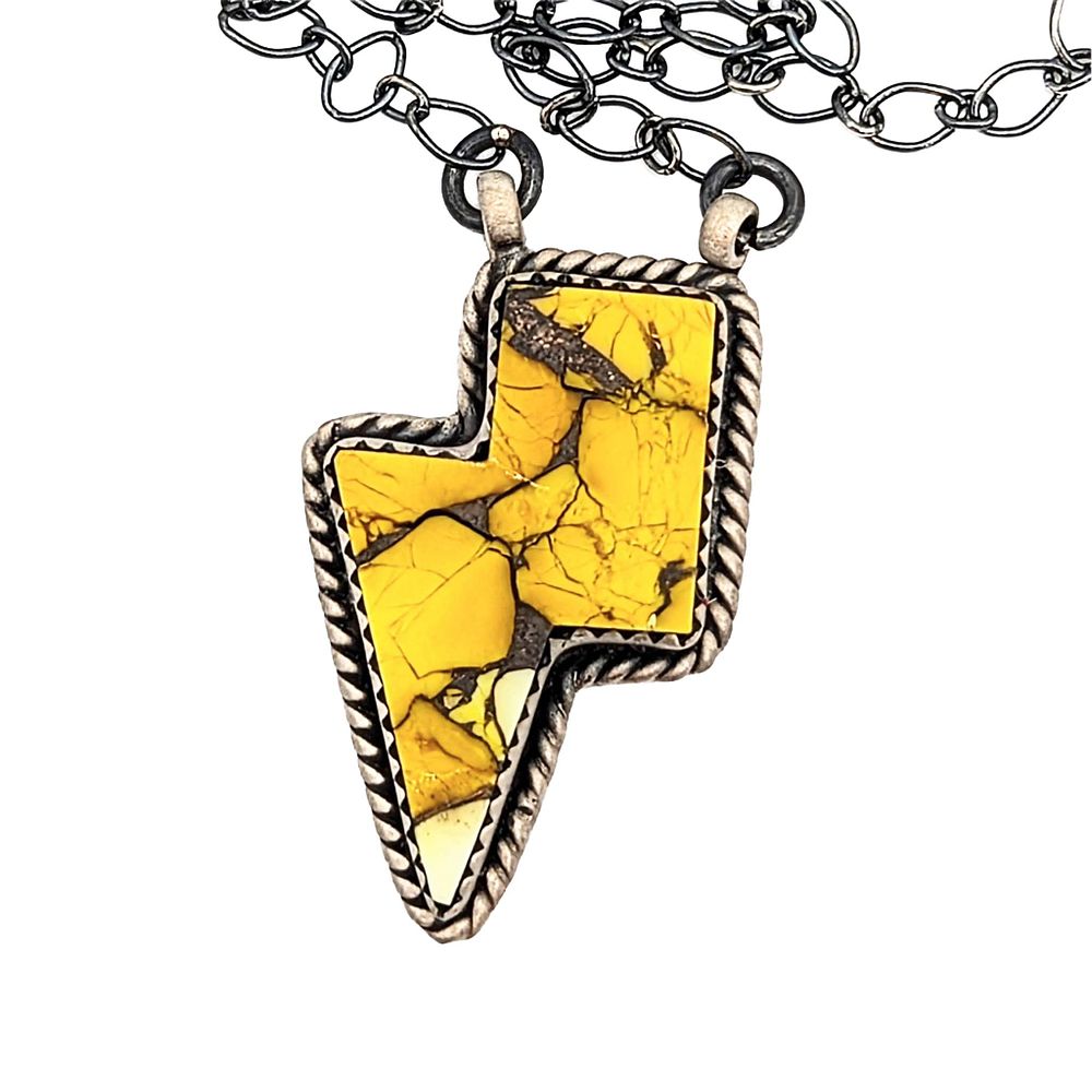 Lot 316: Southwest Sterling Silver Honey Dhalia Turquoise Lightning Bolt Necklace