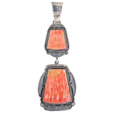Richardson's Trading Post Tommy Jackson Navajo Sterling Spiny Oyster Pendant. Presented in 