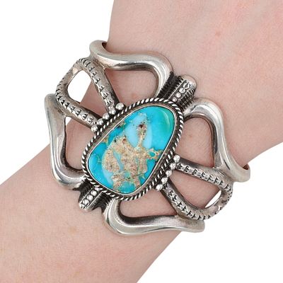 Richardson's Trading Post Wilson Begay Navajo Sterling Turquoise Cuff Bracelet. Presented in 