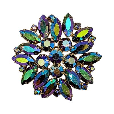 Juliana D & E Gold Tone Metal Rhinestone Starburst Brooch. Juliana D &amp; E Gold Tone Metal 