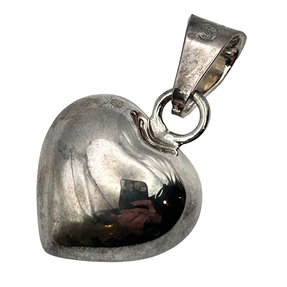 Lot 192: Mexico Sterling Heart Chime Pendant