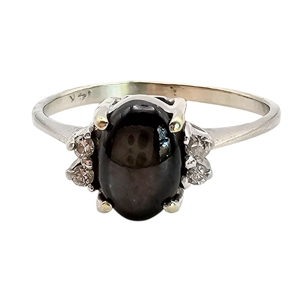 Lot 592: 14K White Gold Black Lindy Star Sapphire Diamond Ring Size 5.75 2.1 G