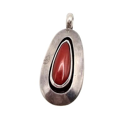 Denis Hogan Anglo Sterling Silver Coral Pendant 4.3 G