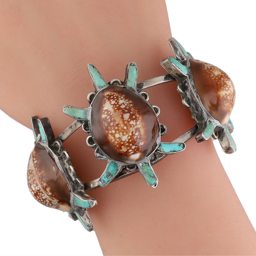 Lot 242: EA Zunie Zuni Sterling Multi-Stone 3D Turtle Cuff Bracelet