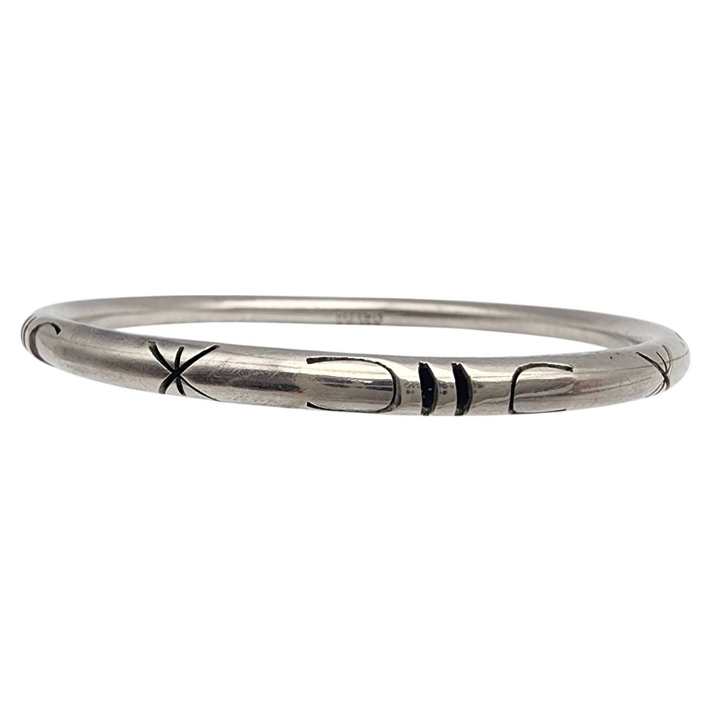 Lot 528: Mexico Sterling Cut-Out Bangle Bracelet