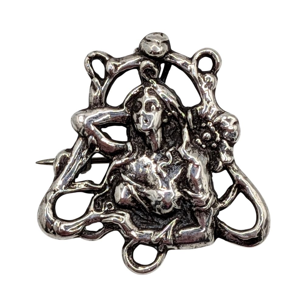 Lot 159: Antique Sterling Silver Art Nouveau Floral Lady Brooch Pendant