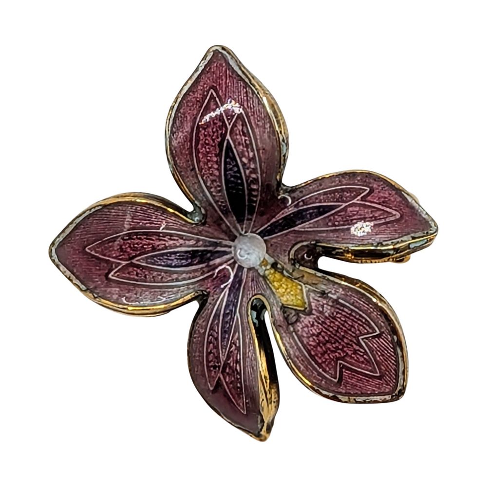 Lot 176: Wells Vintage Gold Over Sterling Silver Guilloche Enamel Orchid Brooch