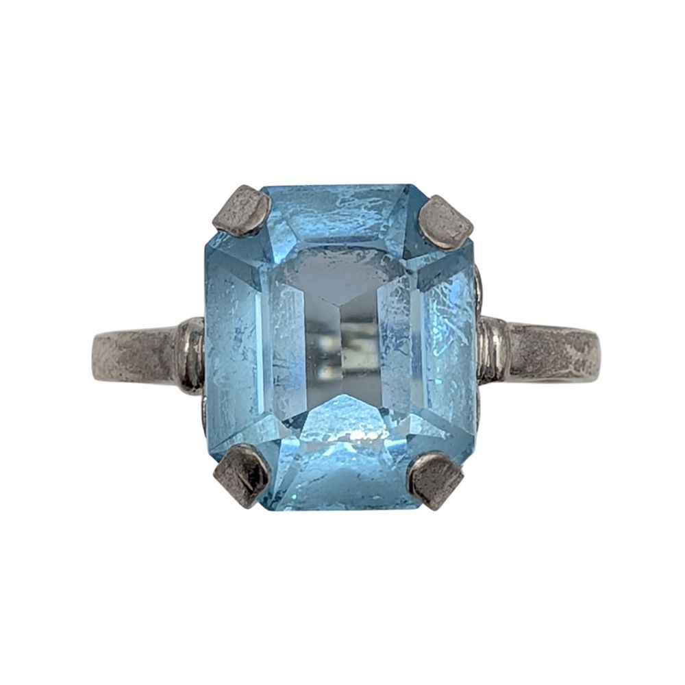 Lot 179: Signed Vintage Sterling Silver Rhinestone Solitaire Ring