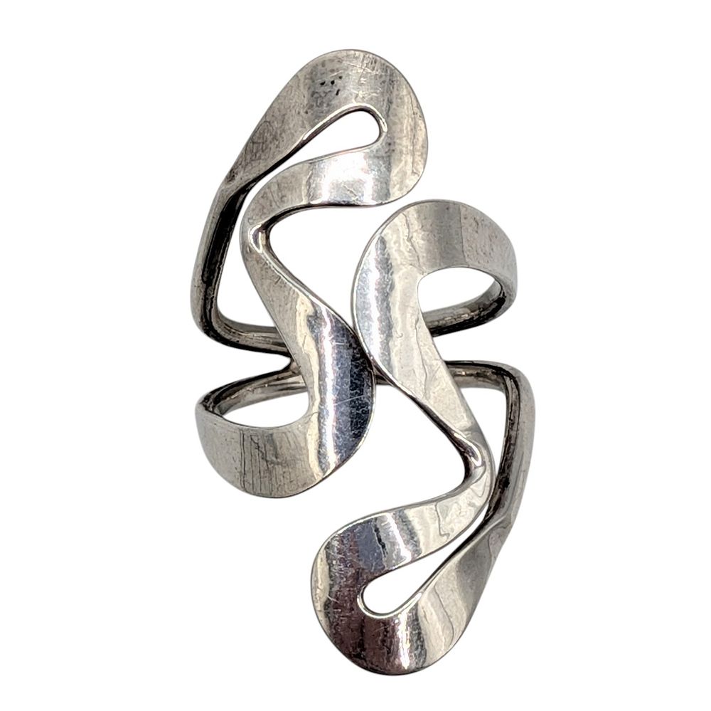 Lot 241: Signed Taxco Mexico Sterling Silver Modern Double Swirl Ring