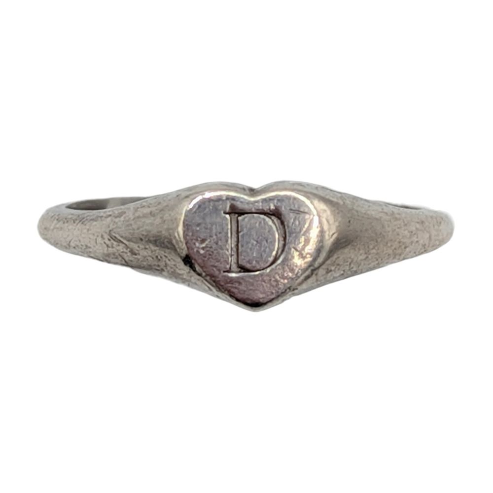 Lot 387: Signed Sterling Silver Initial D Heart Signet Ring