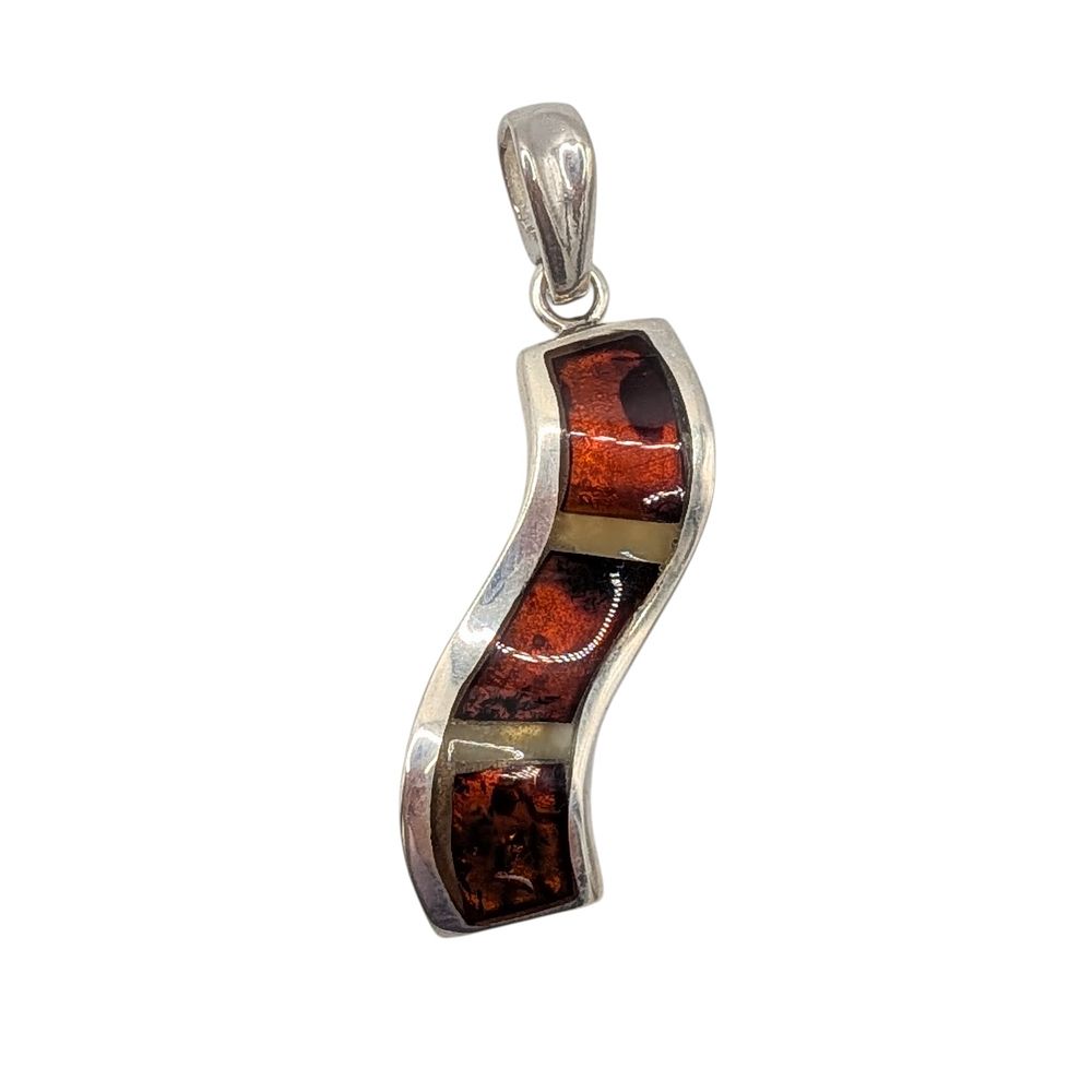 Lot 478: Sterling Silver Amber Inlay Wave Pendant