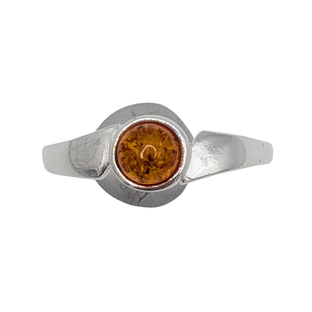Lot 513: Sterling Silver Honey Amber Drop Ring