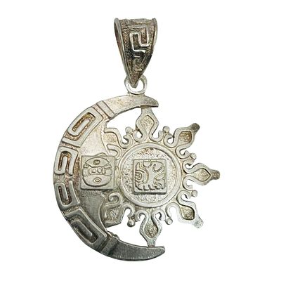 Mexico 950 Silver Sun And Moon Mayan Pendant. Mexico 950 silver sun and moon Mayan pendant. 4.90g