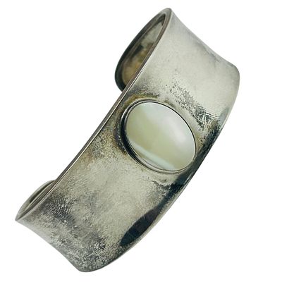 CII Mexico Sterling Mother Of Pearl Cuff Bracelet. CII Mexico Sterling mother of pearl cuff 