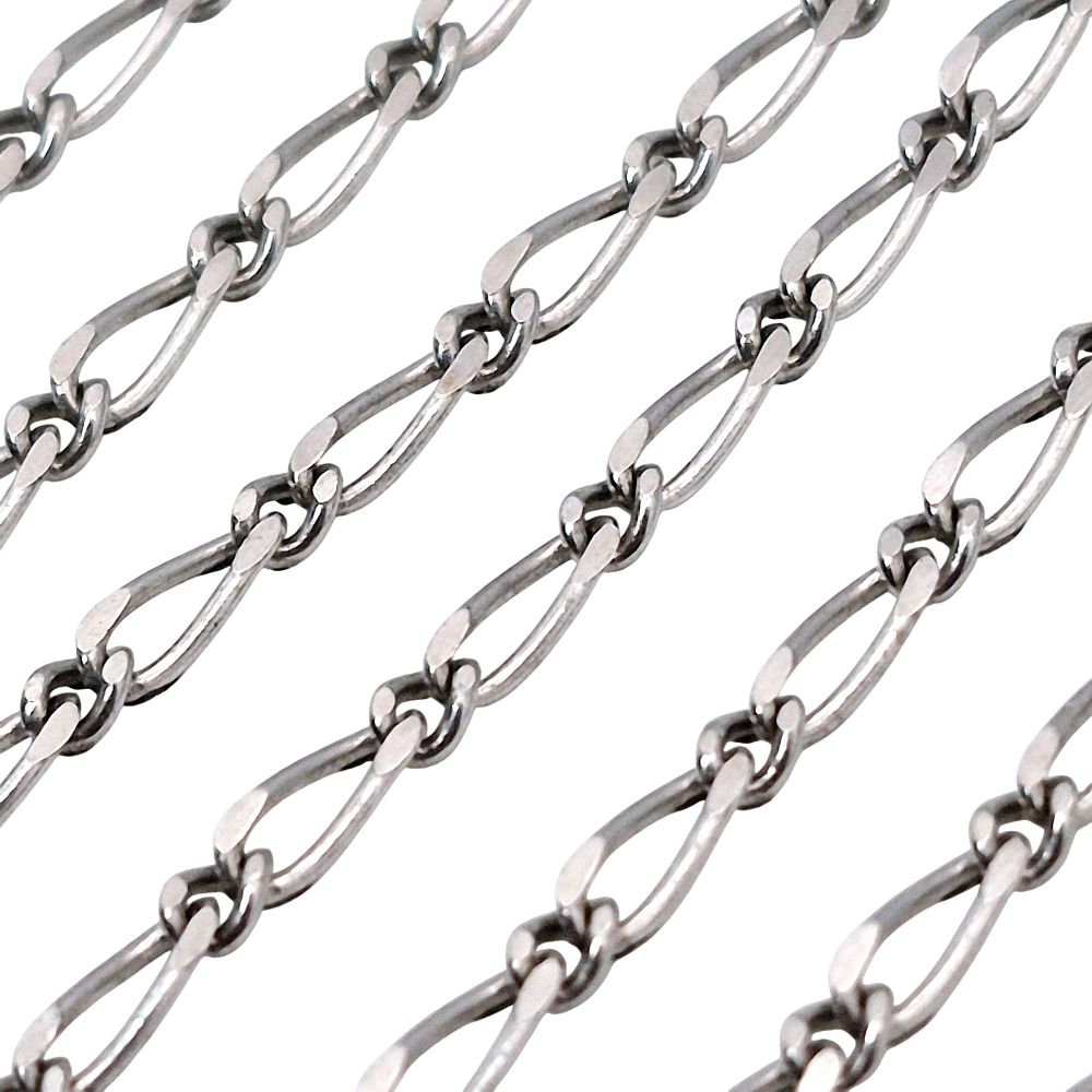 Lot 165: Elhamd Italy Sterling Figaro Chain Necklace
