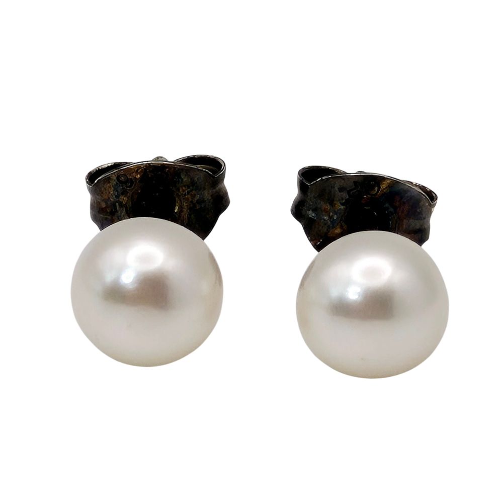 Lot 172: CP Sterling Pearl Stud Earrings