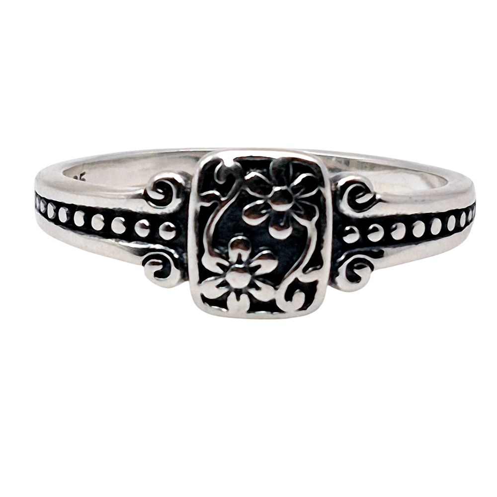 Lot 177: Sterling Floral Band Ring Size 9