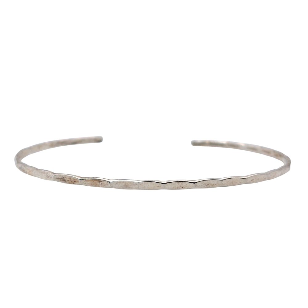 Lot 194: LSI Sterling Bangle Bracelet