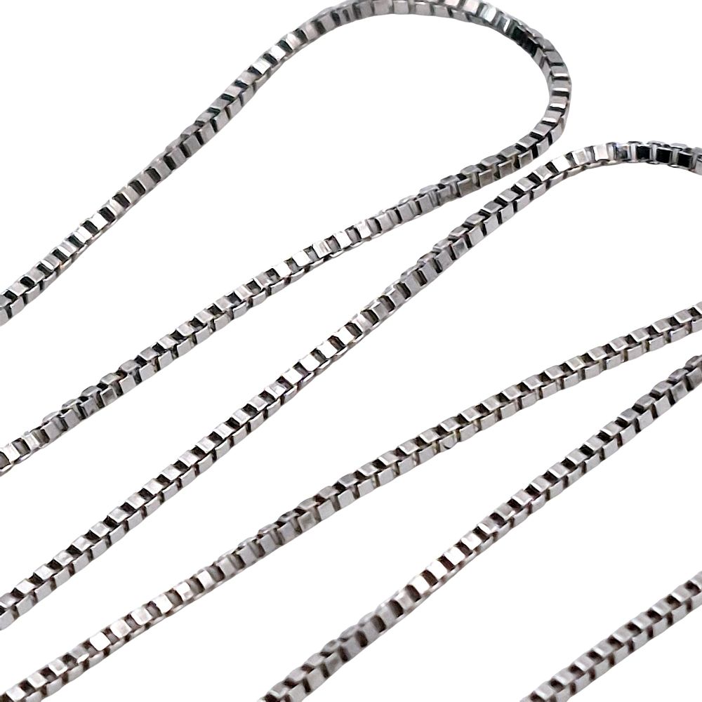 Lot 327: NC Sterling Box Chain Necklace