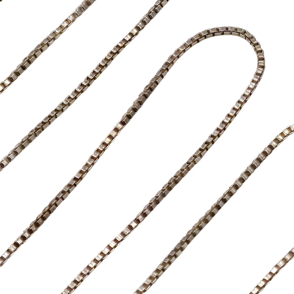 Lot 369: Italy Sterling Box Chain Necklace