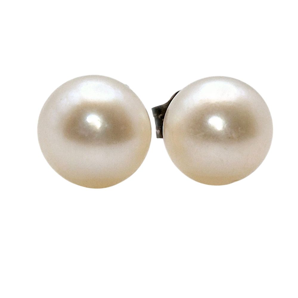 Lot 389: Sterling Stud Earrings