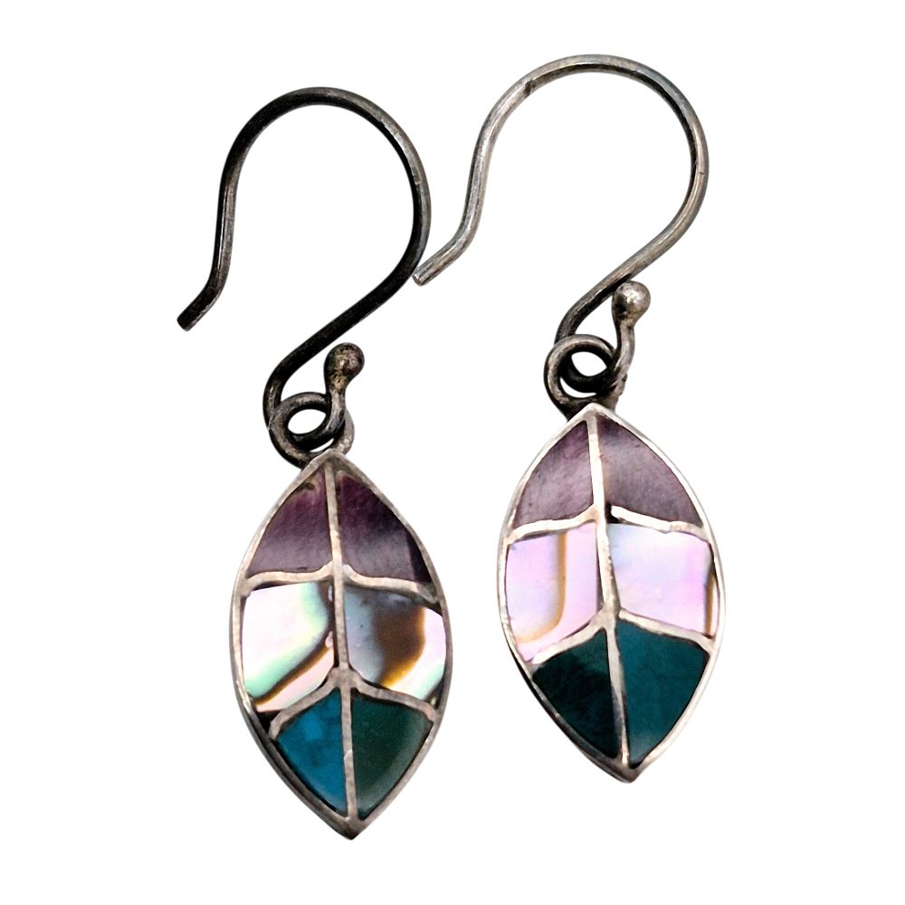 Lot 392: 950 Silver Southwest Leaf Dangle Earrings