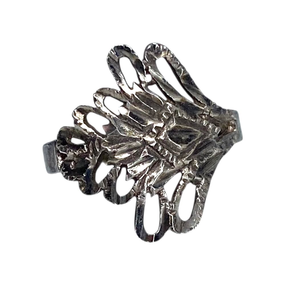Lot 177: Sterling Diamond Cut Fan Ring SZ 7 3g