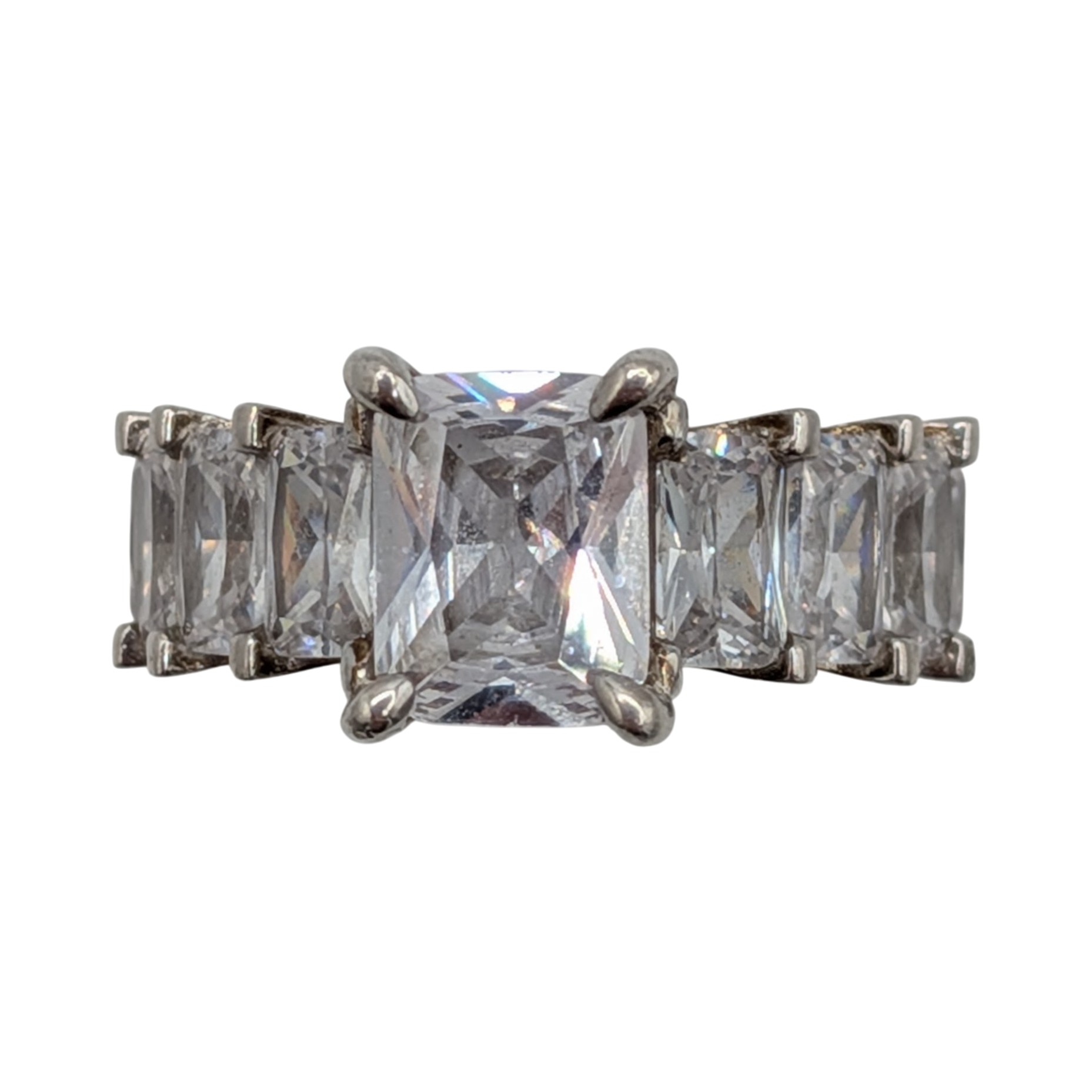 Jeulia Sterling Silver CZ Radiant Cut Solitaire Ring Size 6.25