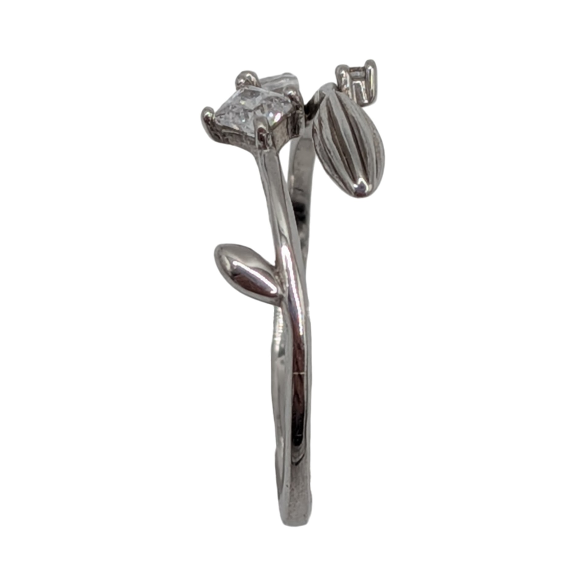 Sterling Silver White CZ Floral Leaf Motif Ring Size 5.5