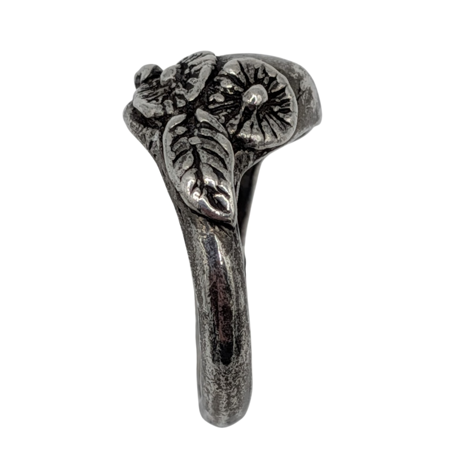 Sterling Silver Cast Flowered Vine Ring Size 7.25