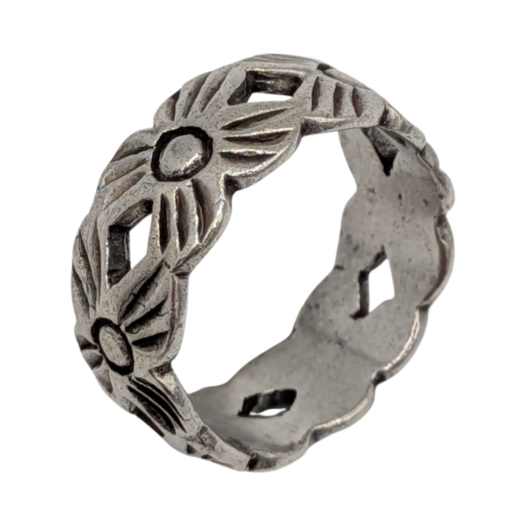 Signed Sterling Silver Flower Engraved Band Ring Size 5