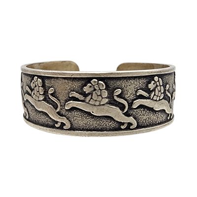 Signed Sterling Lion Band Ring Sz 10.5. Signed (appears to be STE A with possibly an assay 