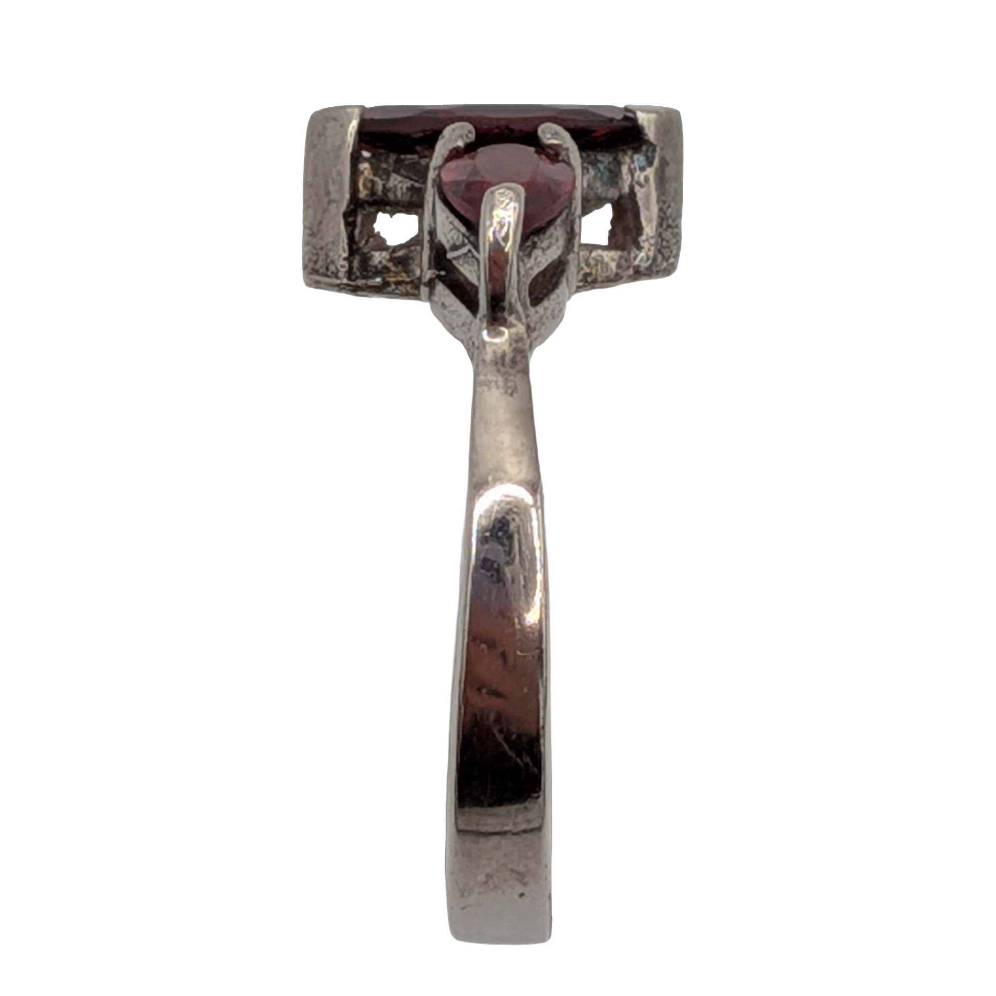 Sterling Silver Garnet 3 Stone Ring Size 8.25