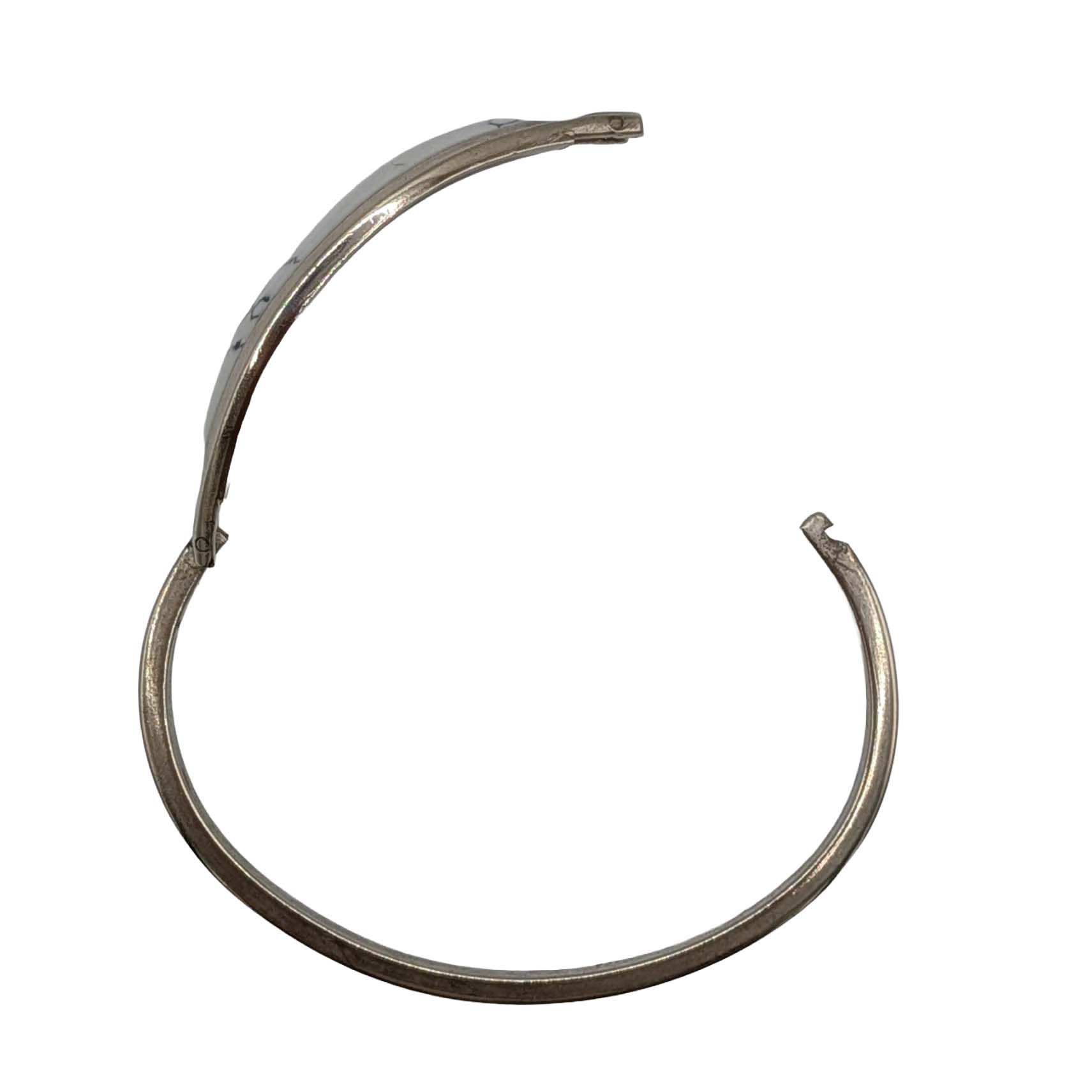Mexico Alpaca Silver Howlite Bracelet