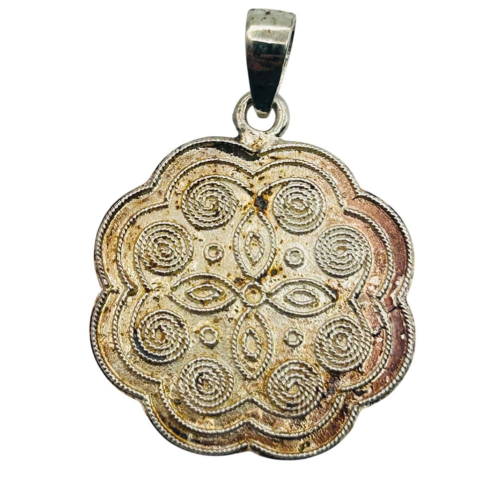 Lot 165: Sterling Flower Pendant