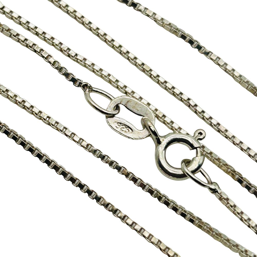 Lot 196: Sterling Box Chain Necklace