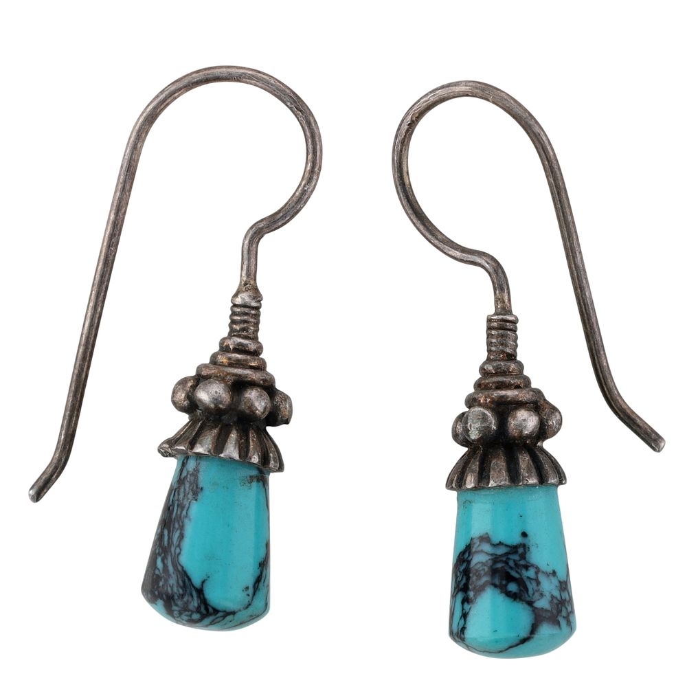 Lot 188: Sterling Turquoise Hook Earrings 3.9g