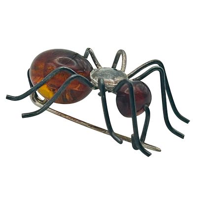 Vintage Sterling Amber Spider Brooch. 2.6g