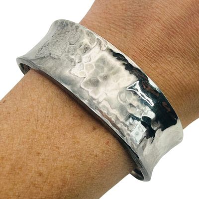 Signed Sterling Cuff Bracelet. Signed JRI Sterling Cuff Bracelet. 26.4g