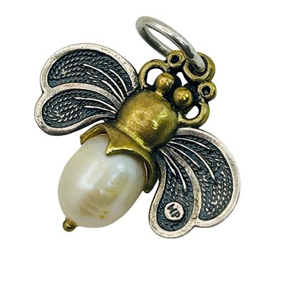Waxing Poetic Sterling Pearl Bee Pendant. 4.3g