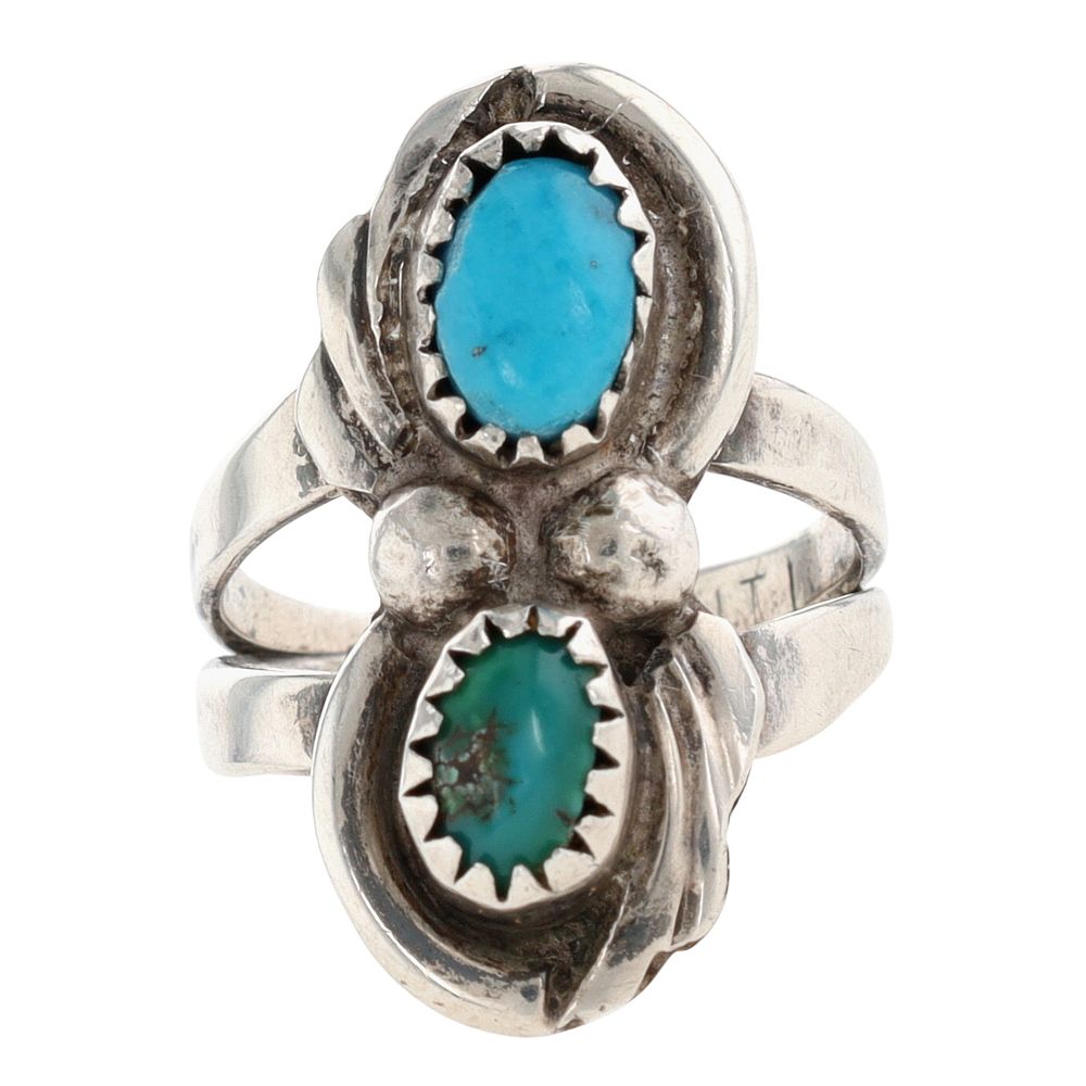 Lot 401: Vintage Navajo Sterling Turquoise Ring Sz 5
