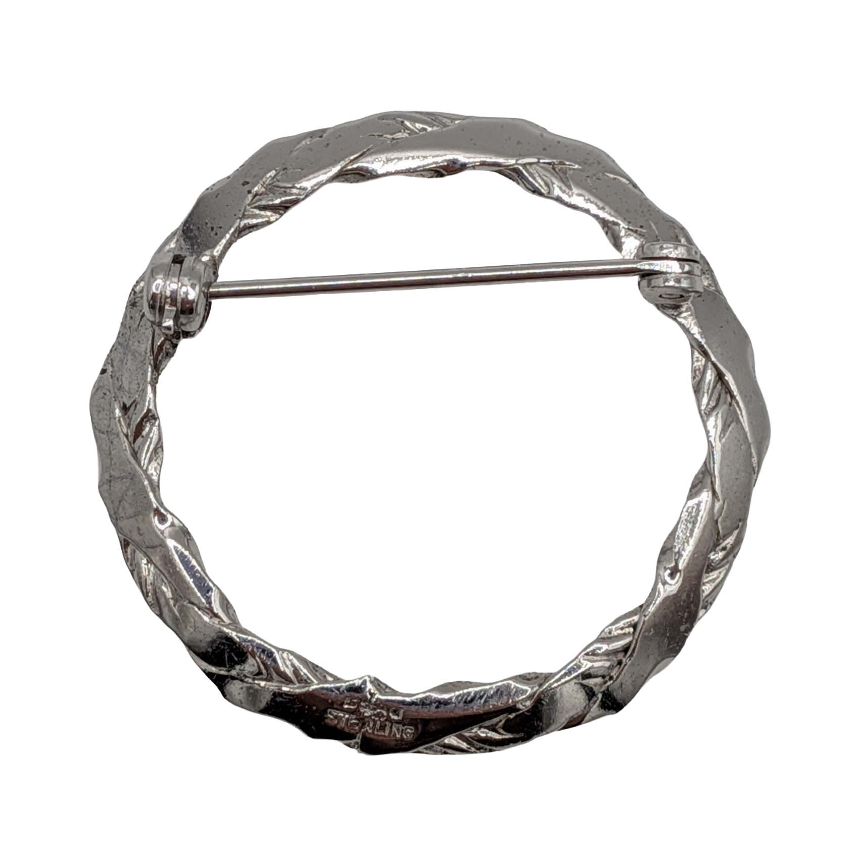 Beau Sterling Silver Wreath Brooch